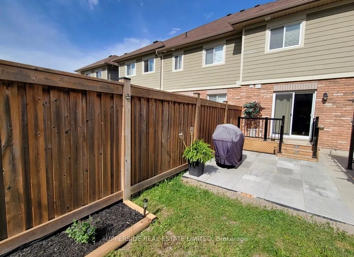 3 bed, $2,500 — Photo 4