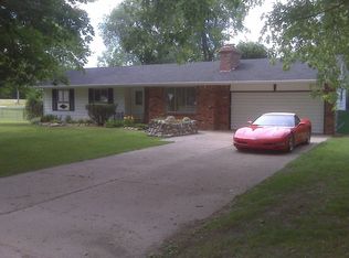 3064 Potter Rd, Wixom, MI 48393