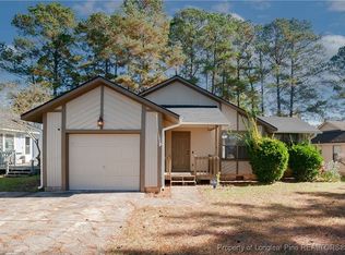 6855 Candlewood Dr, Fayetteville, NC 28314