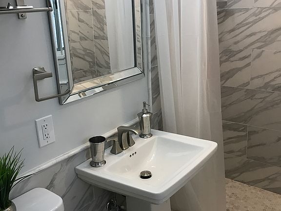 Master Bath 2