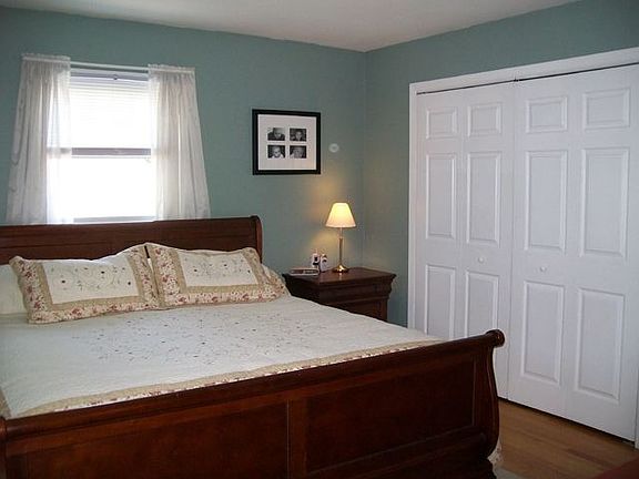 Master Bdrm.