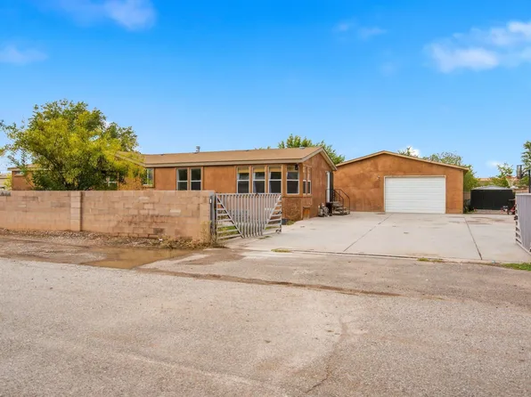 113 Hacienda Rd NW, Albuquerque, NM 87114