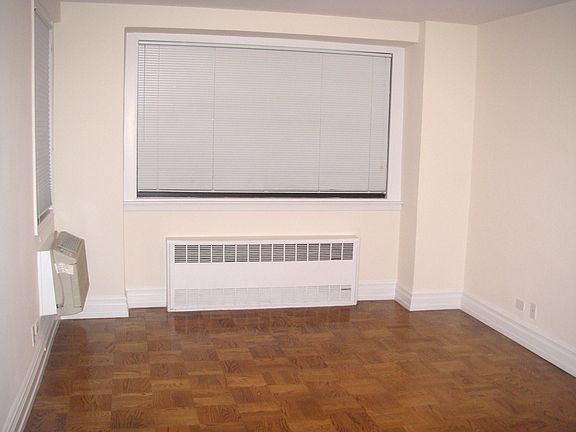 2nd image of 420 E 79th St
