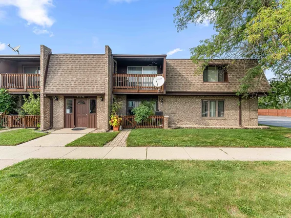 9147 S Roberts Rd APT 205, Hickory Hills, IL 60457