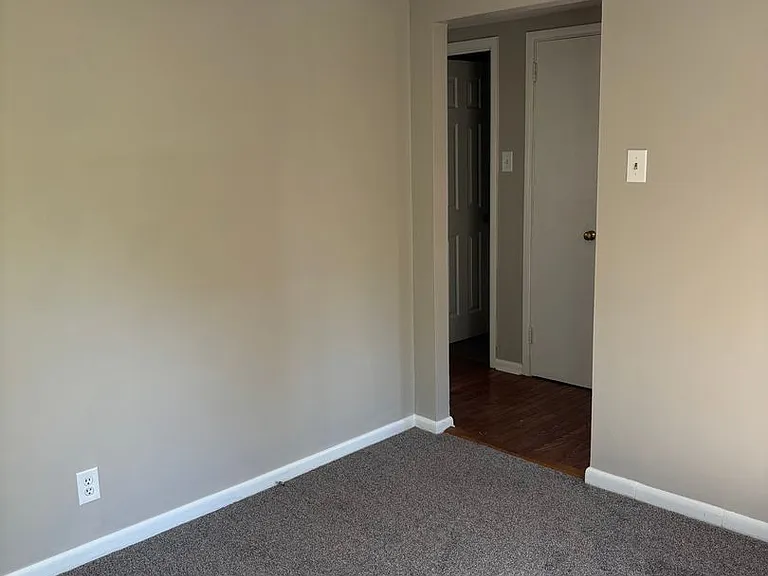 287 Locust Point — Photo 13