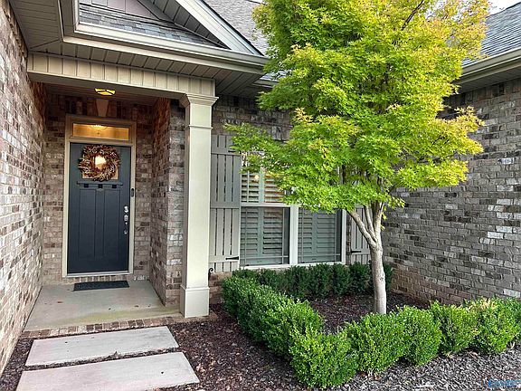 2nd image of 112 Walnut Cove Blvd