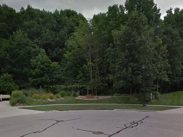 116 Kara Ct NE, Rockford, MI 49341