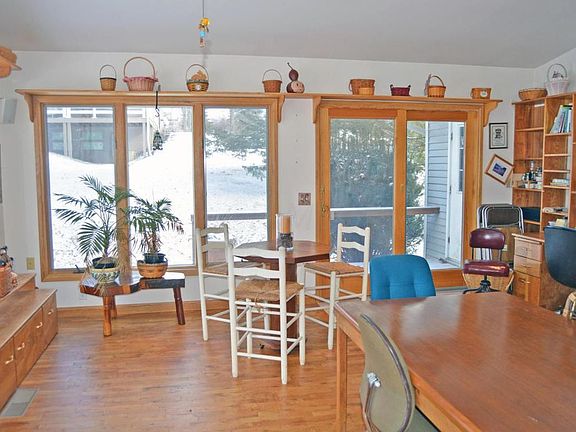 2nd image of 143 Rose Dr