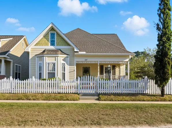 229 Legacy Blvd, Waynesboro, MS 39402