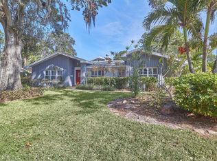 7218 Williams Dr S, Saint Petersburg, FL 33705