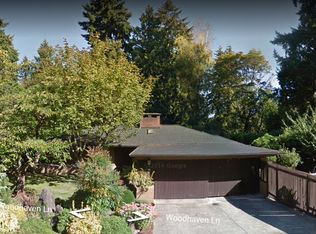 10616 Woodhaven Ln, Bellevue, WA 98004