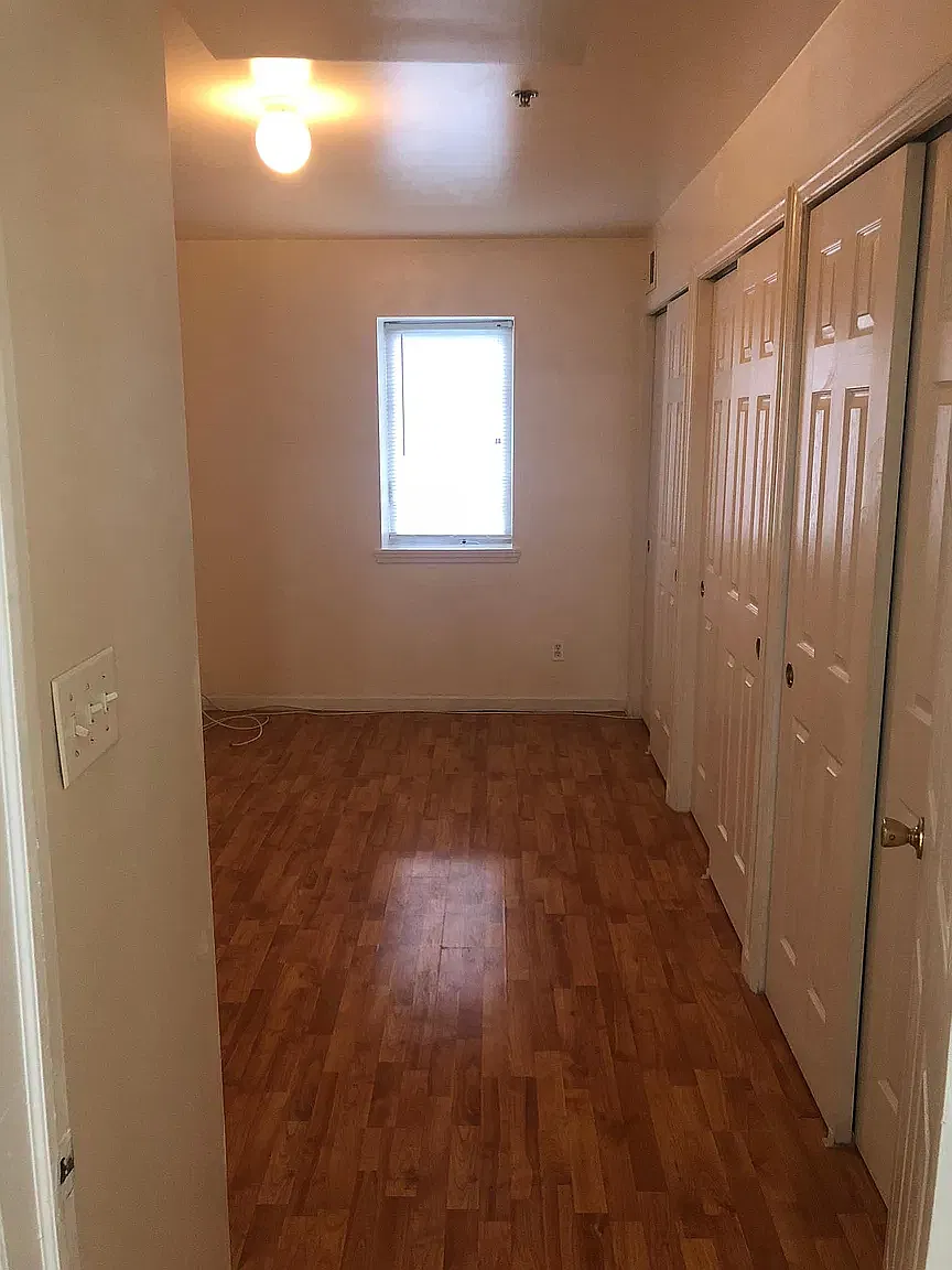 2 bed, 800 sqft, $2,049 — Photo 4