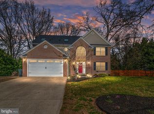 1616 Willow Dr, Severn, MD 21144