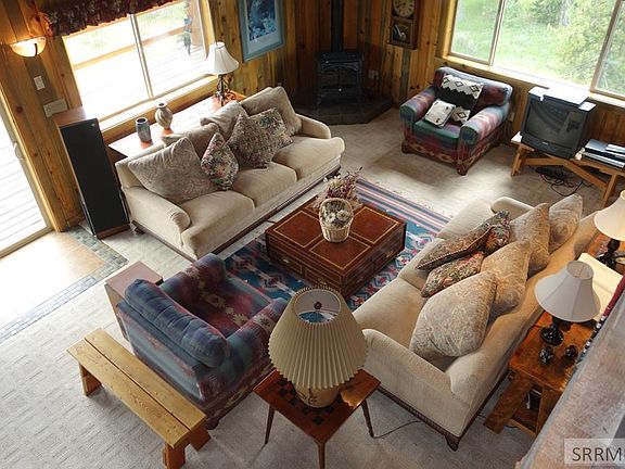 5th image of 2881 E Pinehaven Dr