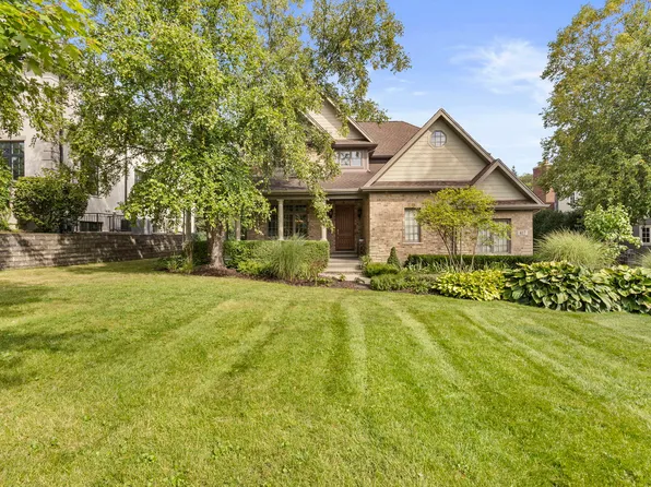 417 Canterbury Ct, Hinsdale, IL 60521