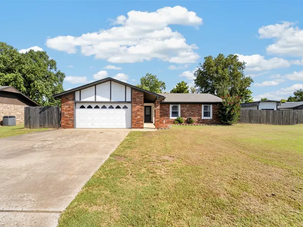 14509 Gomez Dr, Sand Springs, OK 74063