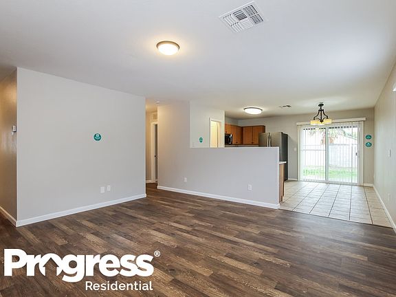 4th image of 11535 W Windrose Dr