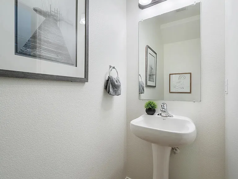 21069 SW Madeira Ter — Photo 34