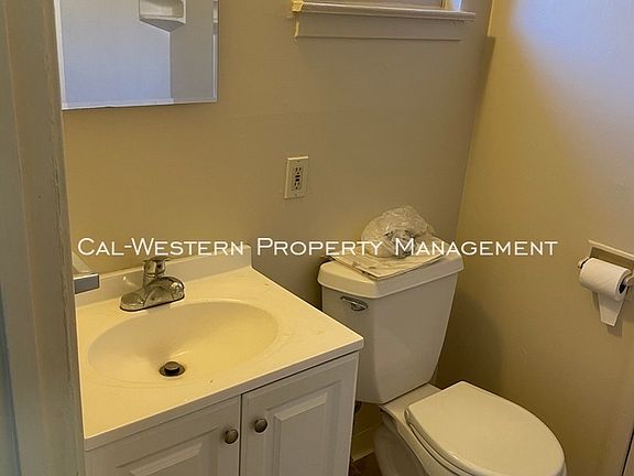 5th image of 291 Perrymont Ave