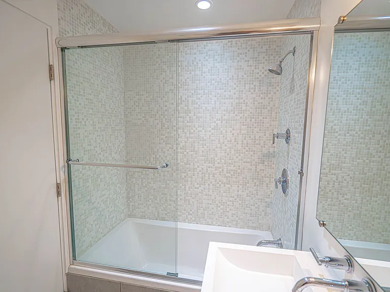 8641 Metz Pl — Photo 21
