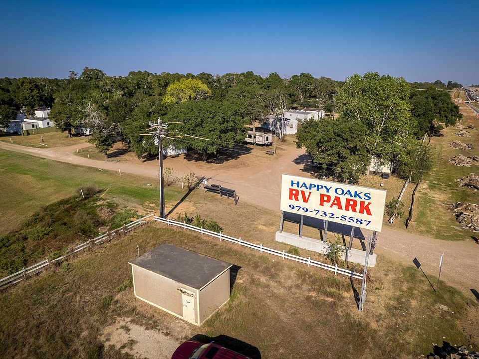 Located in Happy Oaks