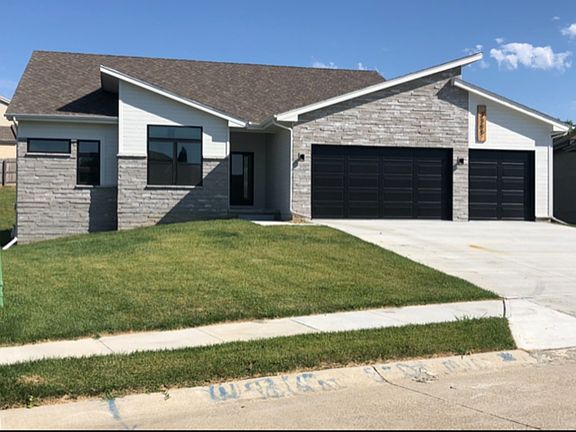2nd image of 3365 N 164th St