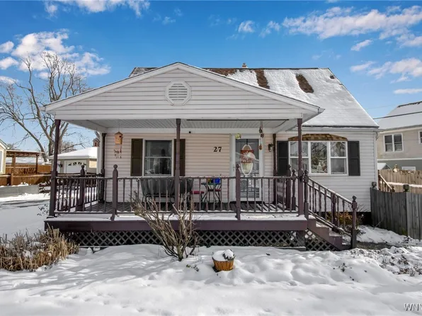 27 Federal Ave, Cheektowaga, NY 14225