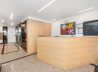 Argon Wilshire, Los Angeles, CA 90024