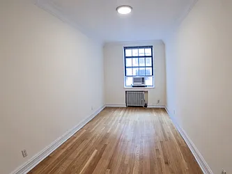 Rented by Urban Real Estate Inc