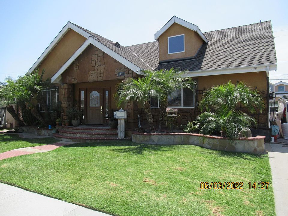 1st image of 14609 Benfield Ave #14609.5