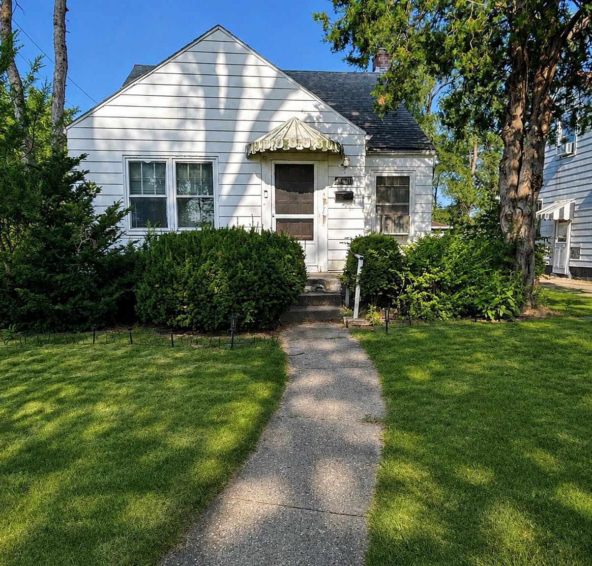 19301 Harned St, Detroit, MI 48234