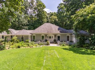 30 Serendipity Way, Sandy Springs, GA 30350