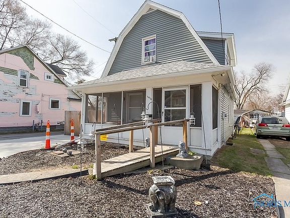 5th image of 1018 Salem St