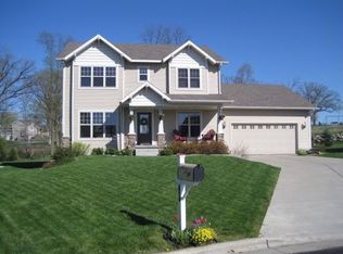 10 Gander Cir, Verona, WI 53593