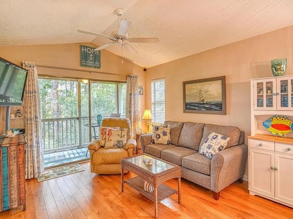 227 Pinehurst Ln Unit 6H