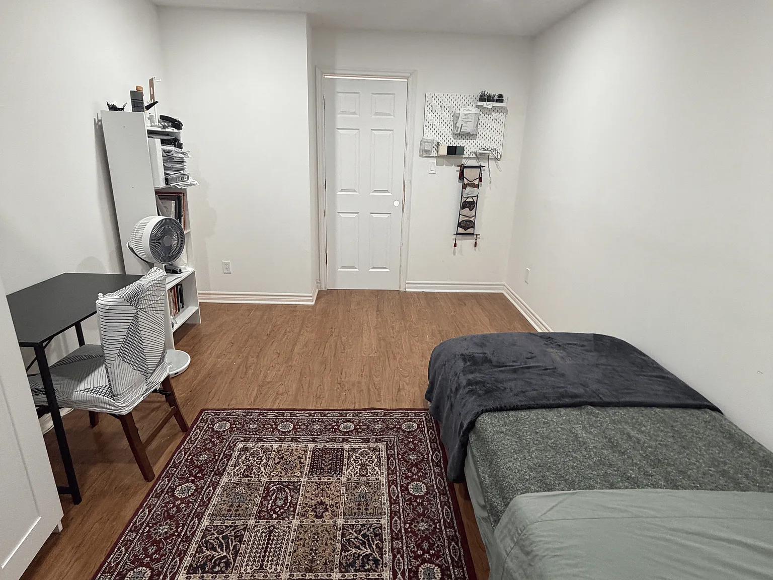 1 bed, $930 — Photo 3