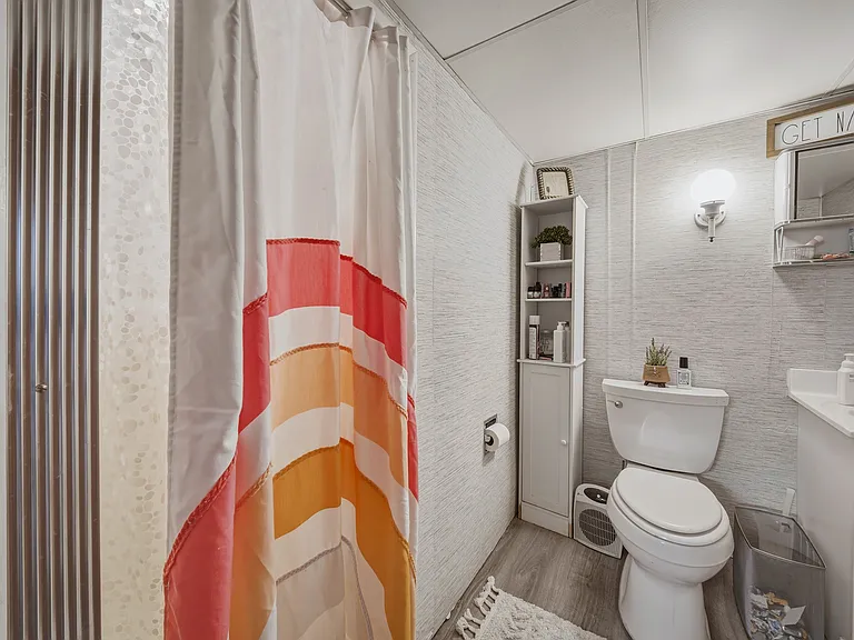 3258 Anderson Dr — Photo 23