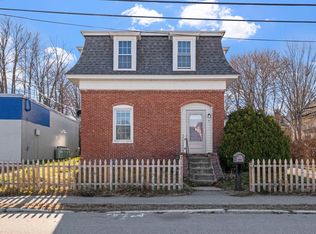 7 Cram Ave, Pittsfield, NH 03263