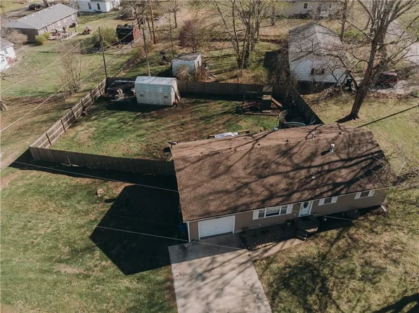 403 W Elm St, Archie, MO 64725