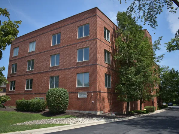 417 N Cass Ave APT 3D, Westmont, IL 60559