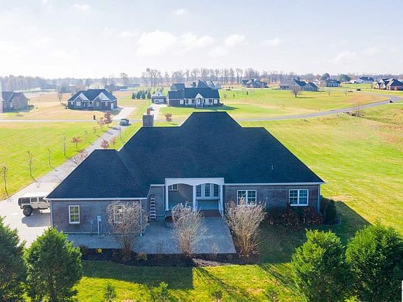 4th image of 265 McKenna Dr