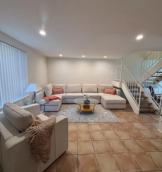 2166 N Indian Canyon Dr #C — Photo 2