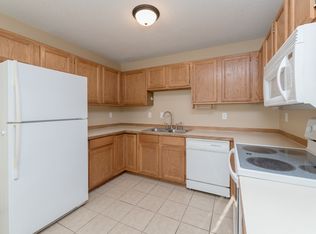 425 107th Ln NW, Coon Rapids, MN 55448