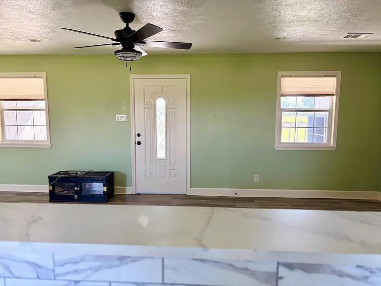2884 Brooks Dr — Photo 4