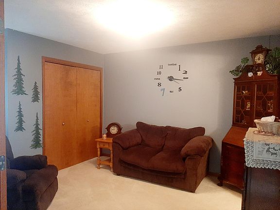5th image of 1532 Liberty Ln #16