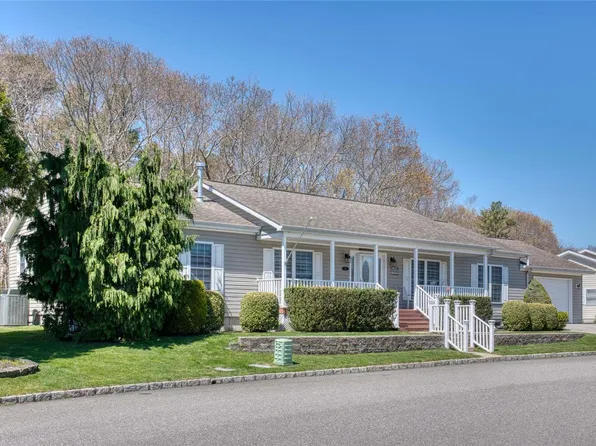 1407- 234 Middle Road #234, Calverton, NY 11933