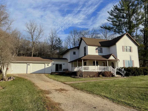 31372 Loyd St, Cazenovia, WI 53924