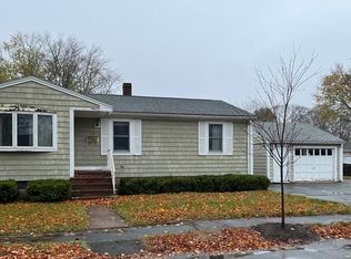 43 Longmeadow Rd, Beverly, MA 01915