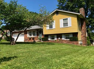 11004 E 72nd Ter, Raytown, MO 64133