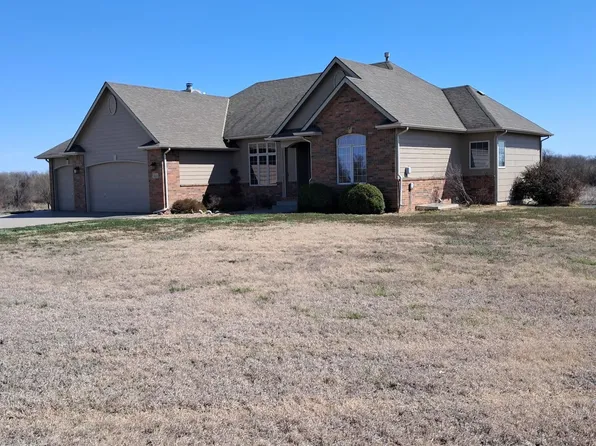 4104 N East Lake Rd, Newton, KS 67114